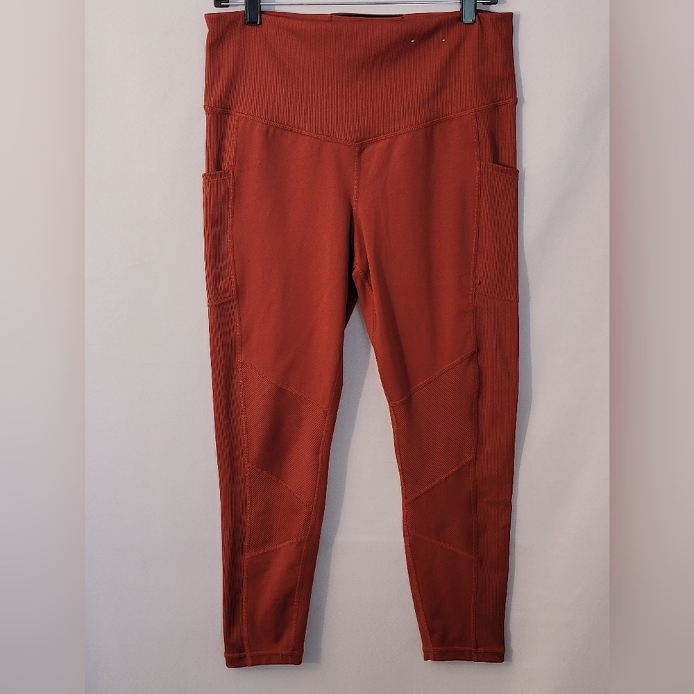 Xersion 7/8 Ankle Leggings Size L